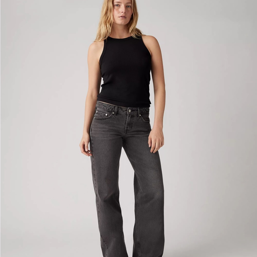 Levi’s Low Loose Black Wash Jeans Size 25